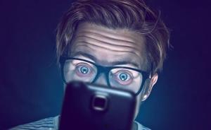 在线手机伦理在线观看,在线观看的道德思考